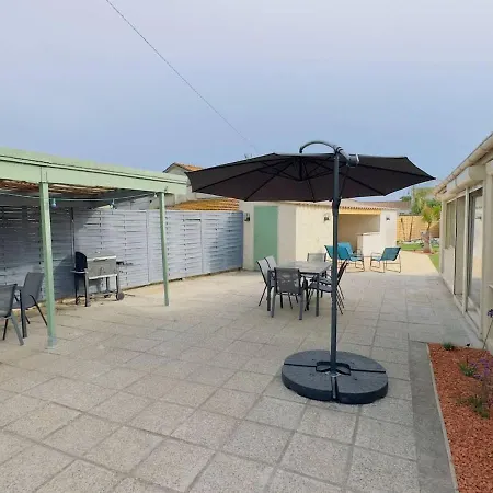 Ensemble Et Piscine Proche * Valras-Plage