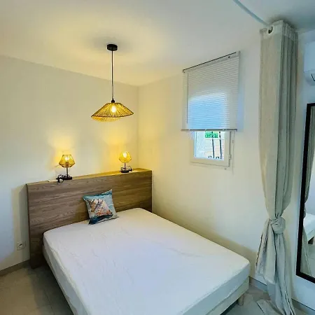 Ensemble Et Piscine Proche Valras-Plage