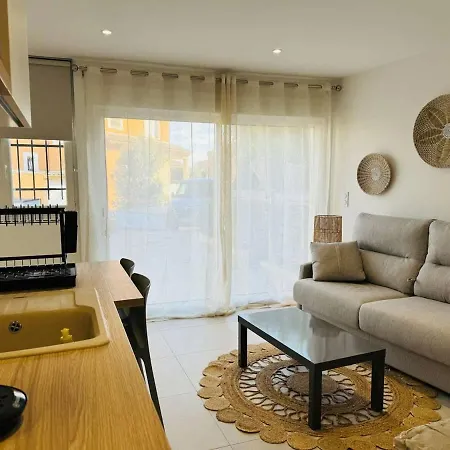 Ensemble Et Piscine Proche Valras-Plage