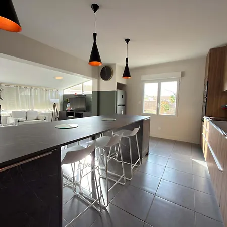 Ensemble Et Piscine Proche Valras-Plage