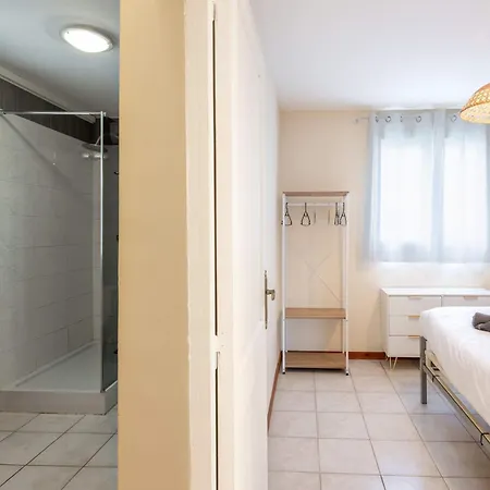 Ensemble Et Piscine Proche Valras-Plage