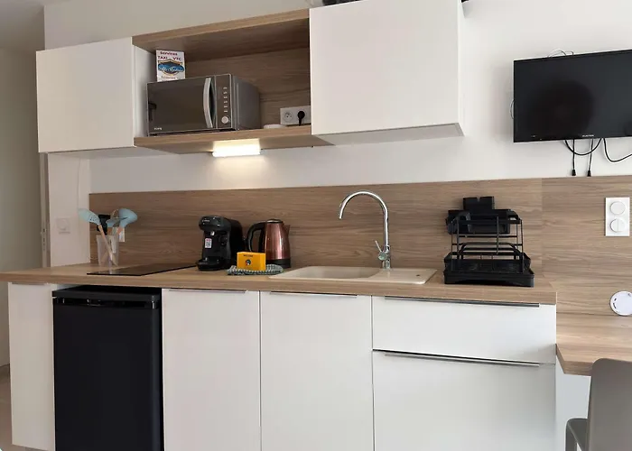 Casa de Férias Ensemble Et Piscine Proche *