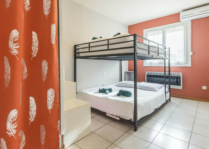 Casa de Férias Ensemble Et Piscine Proche *